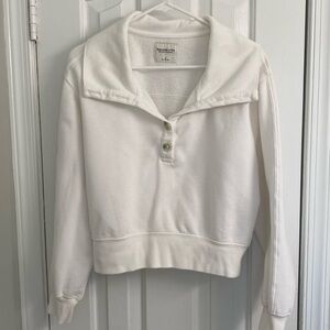 Like New Abercrombie Cropped Swestshirt